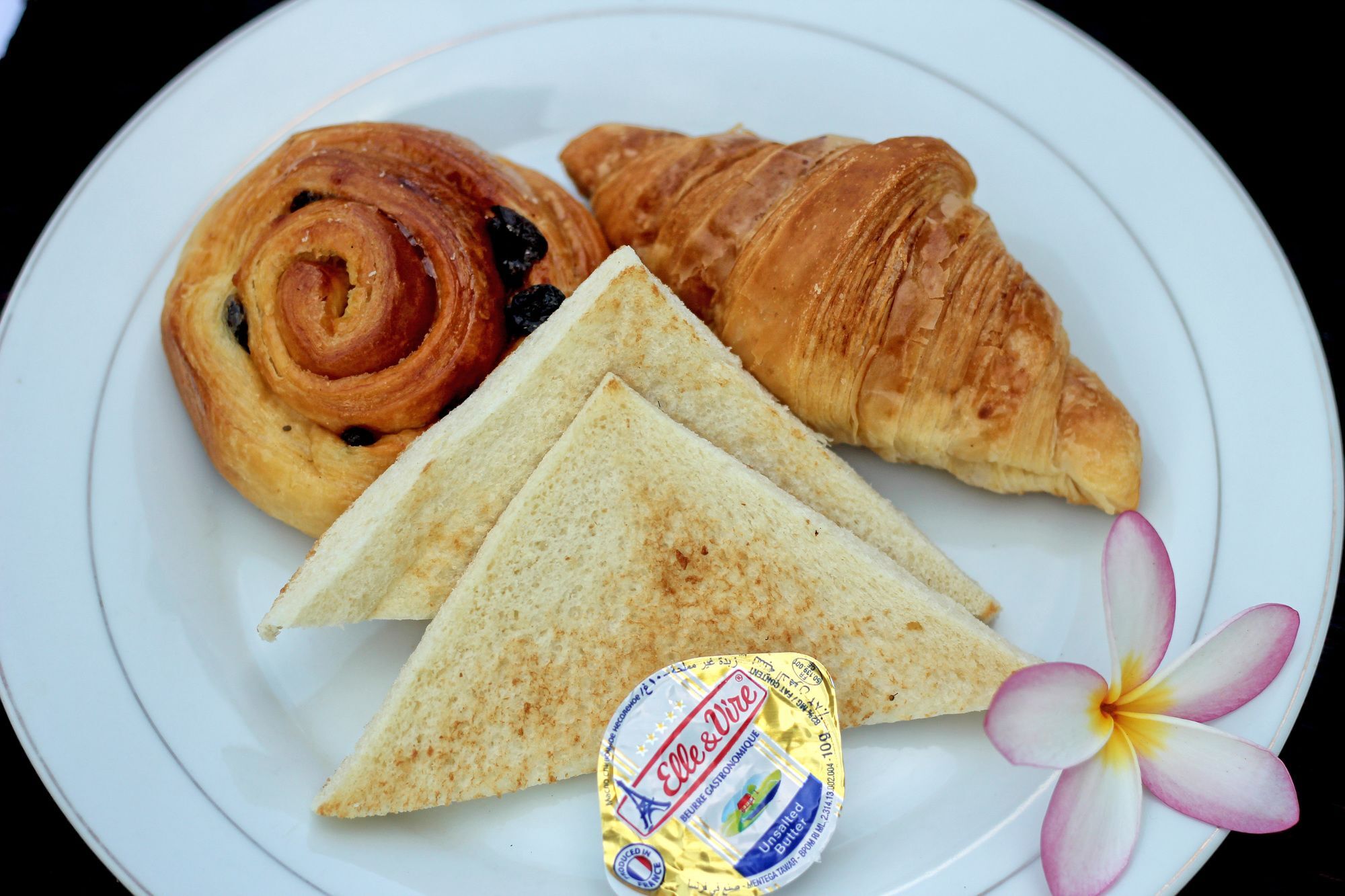 Srikandi Inn Kuta Selatan Εξωτερικό φωτογραφία