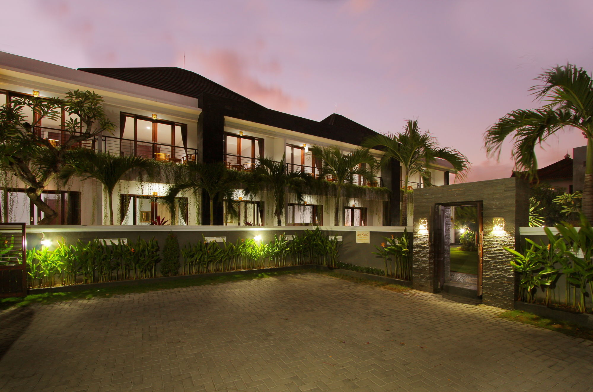 Srikandi Inn Kuta Selatan Εξωτερικό φωτογραφία